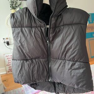 Cropped Black Puffer Vest